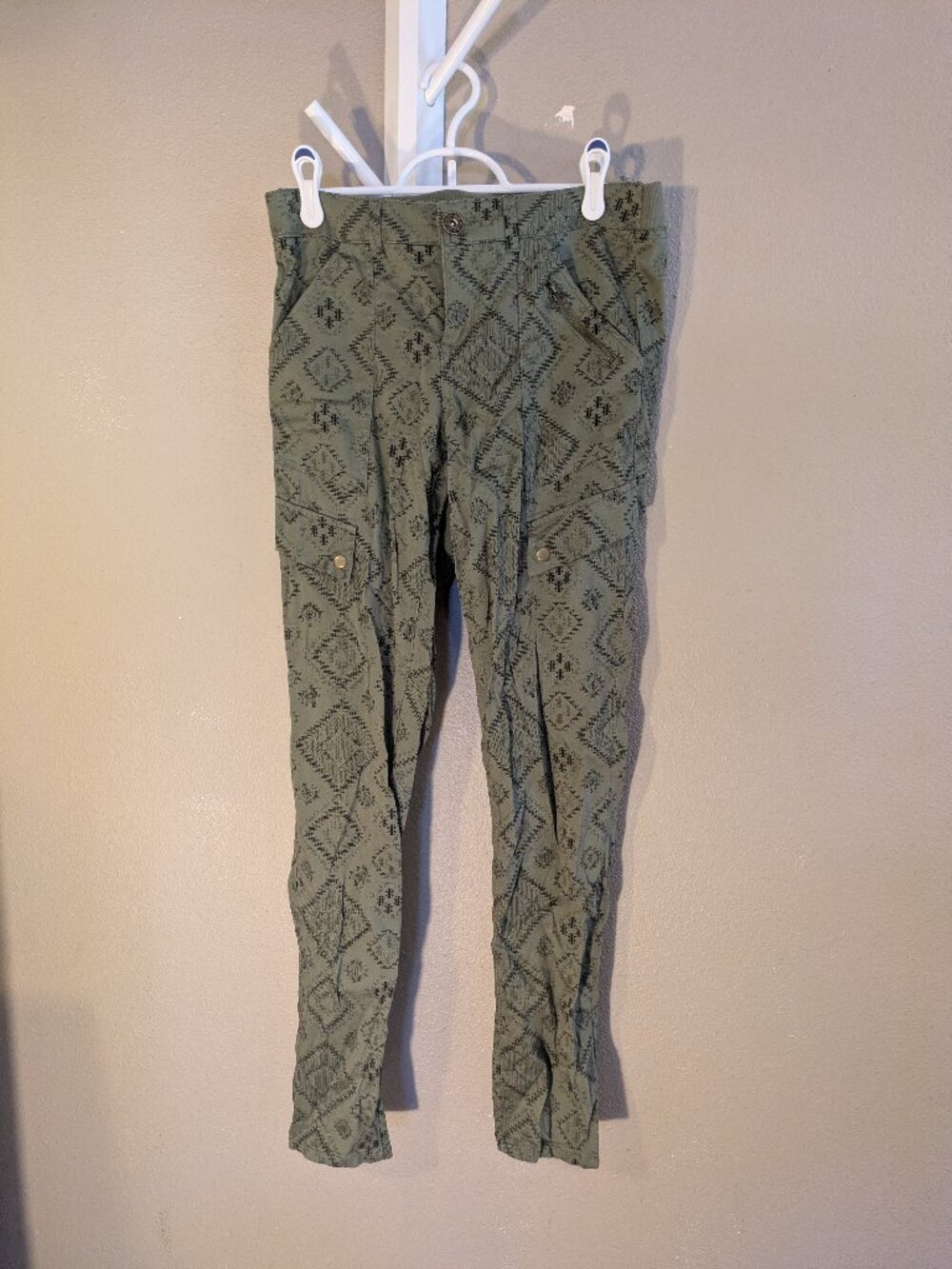 Rewind Womens Green Geometric Pattern Skinny Cargo Pants